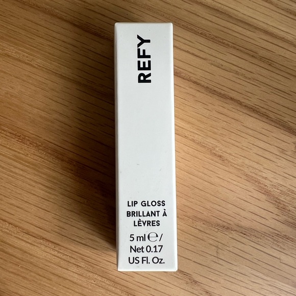 REFY Clear Lipgloss - Picture 2 of 4
